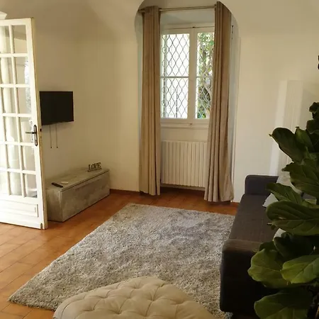 Casa vacanze 409 Corso Degli Inglesi