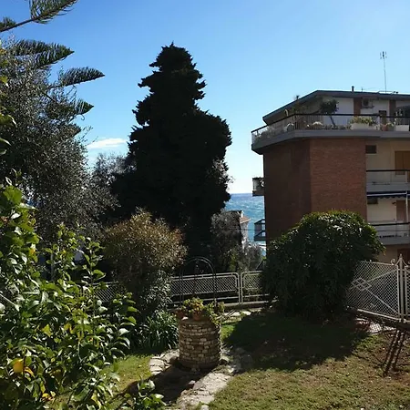 409 Corso Degli Inglesi Casa vacanze